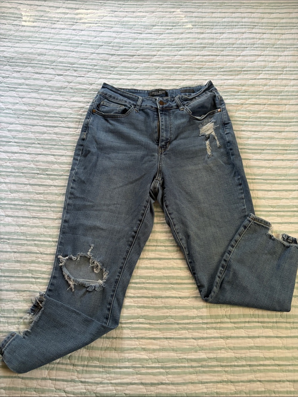 Judy Blue Light Blue Distressed Boyfriend Jeans